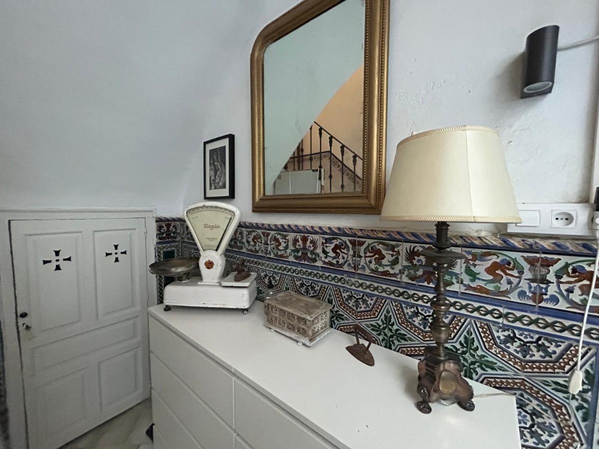 Home In Seville V33-B Bagian luar foto
